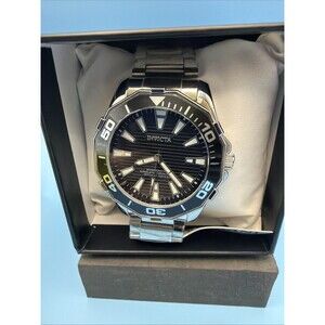 Invicta Men's Pro Diver 46mm Quartz Watch IN-69242 Black Dial W/Silver Band